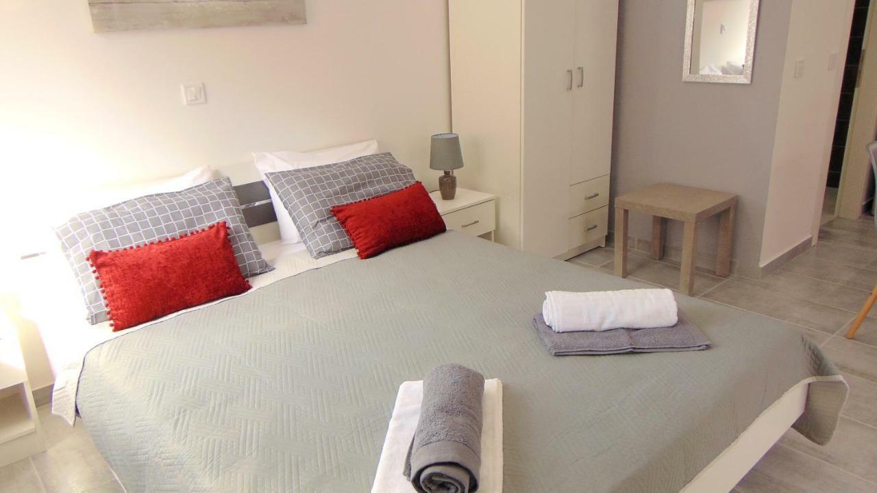 New Luxury Studio Corfu Town Bagian luar foto